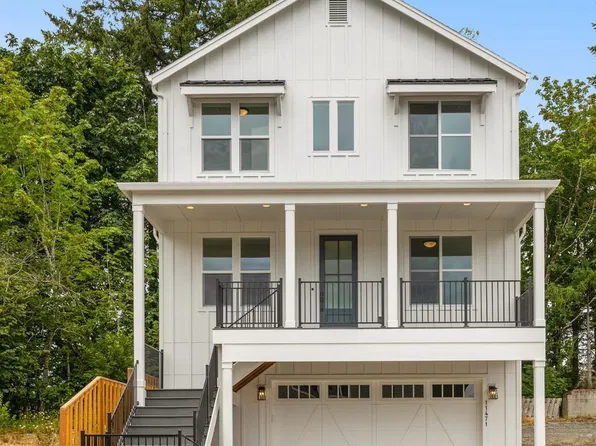 11471 NW Knightsview Ln, Portland, OR 97229