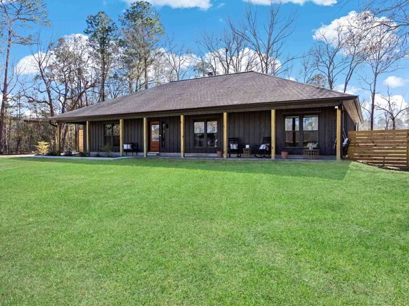 13335 Alaskan Dr, Beaumont, TX 77713
