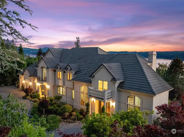 1529 205th Court NE, Sammamish, WA 98074