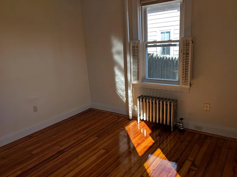Bedroom #1