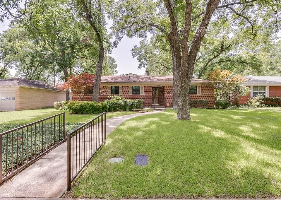 1st image of 1604 W Lovers Ln