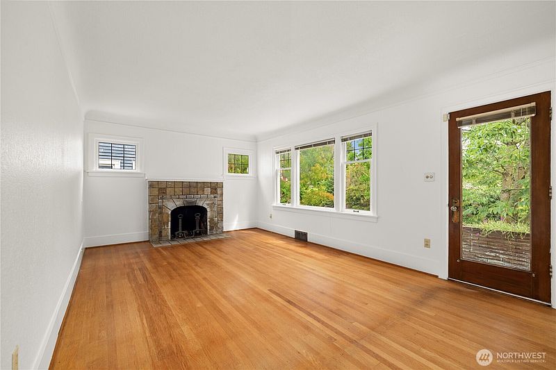 4th image of 8311 3rd Avenue NW