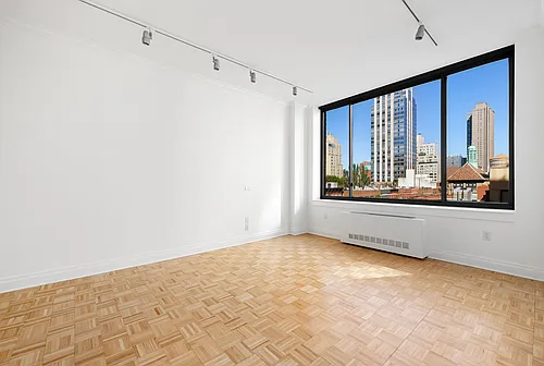 350 E 82nd St #7G Photo 1