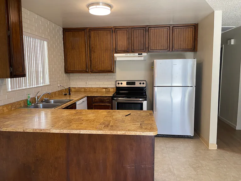 245 Saint Augustine Dr — Photo 4