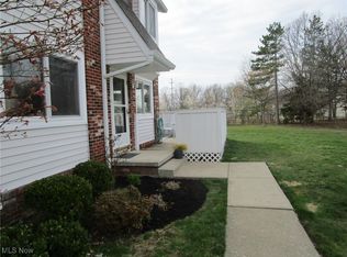 5454 Sierra Dr APT C, Willoughby, OH 44094