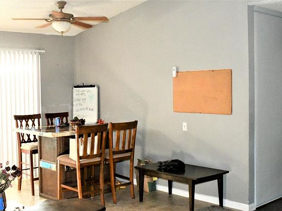 4th image of 7525 Pixcroft Ct