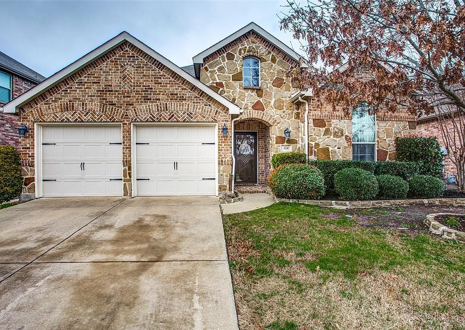 1st image of 324 Blackhaw Dr