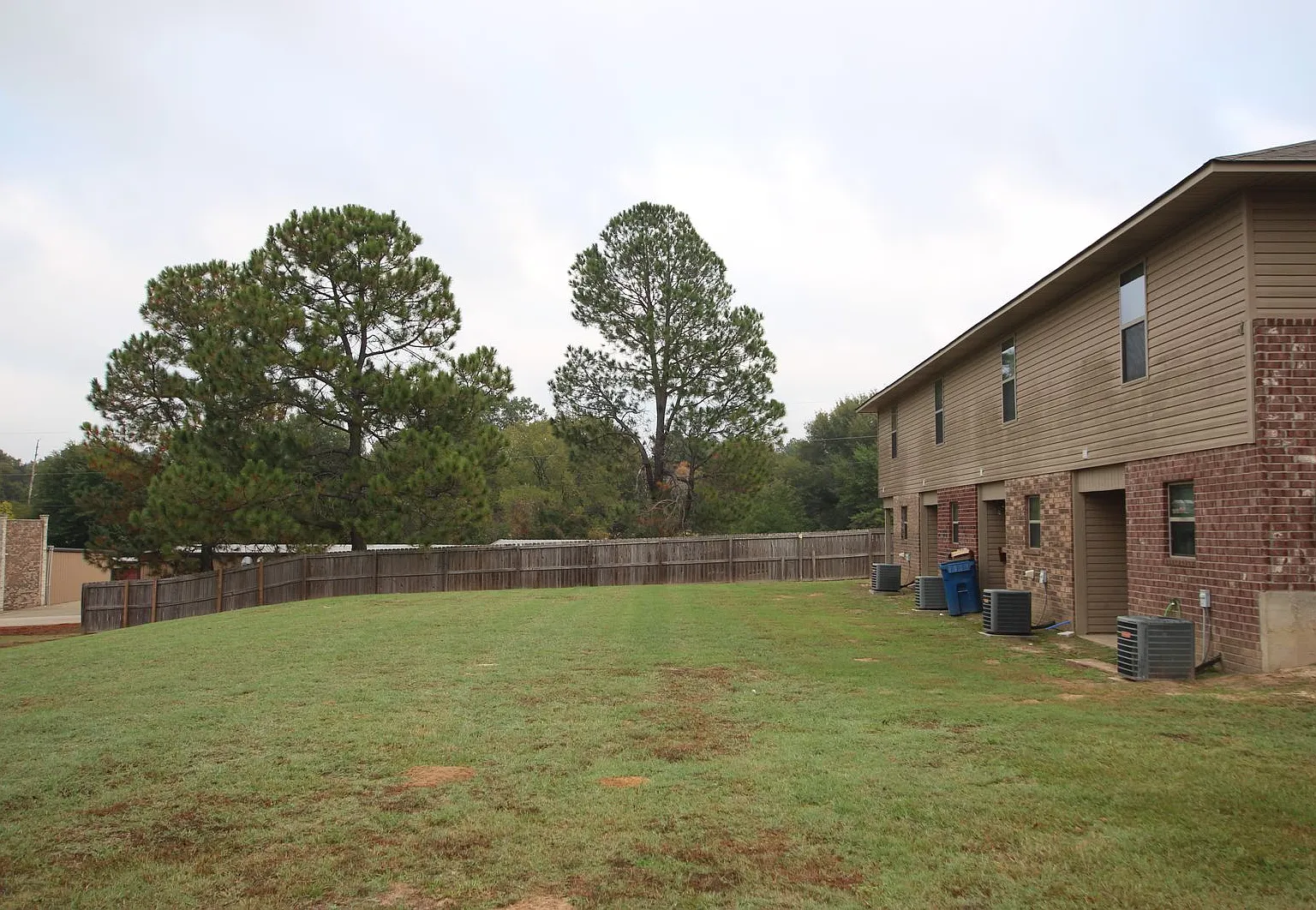 2 Bedroom Town house for Rent in Lindale! — Photo 4