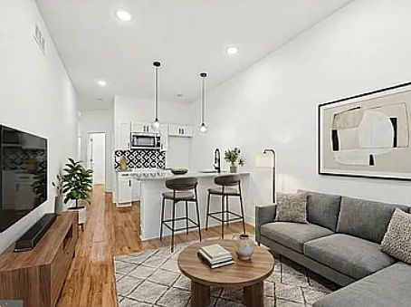 1st image of 3310 W Cumberland St #1