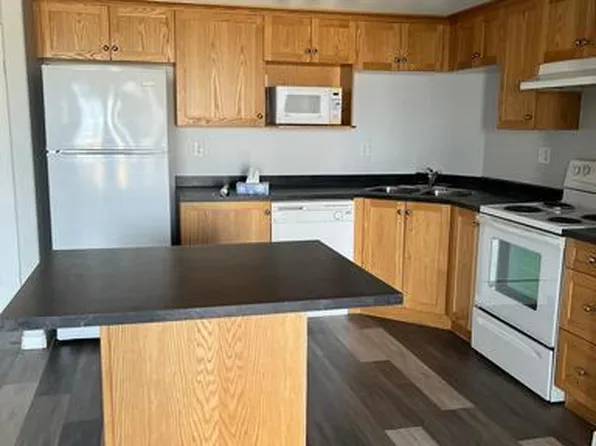 1520 Hammond Gate NW #1A, Edmonton, AB T6M 0J4