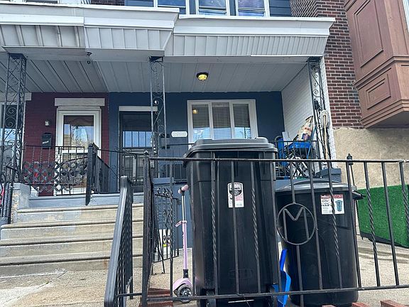 5th image of 3885 Glendale St #55