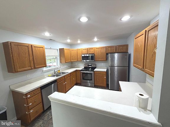 2nd image of 44 N Ember Dr