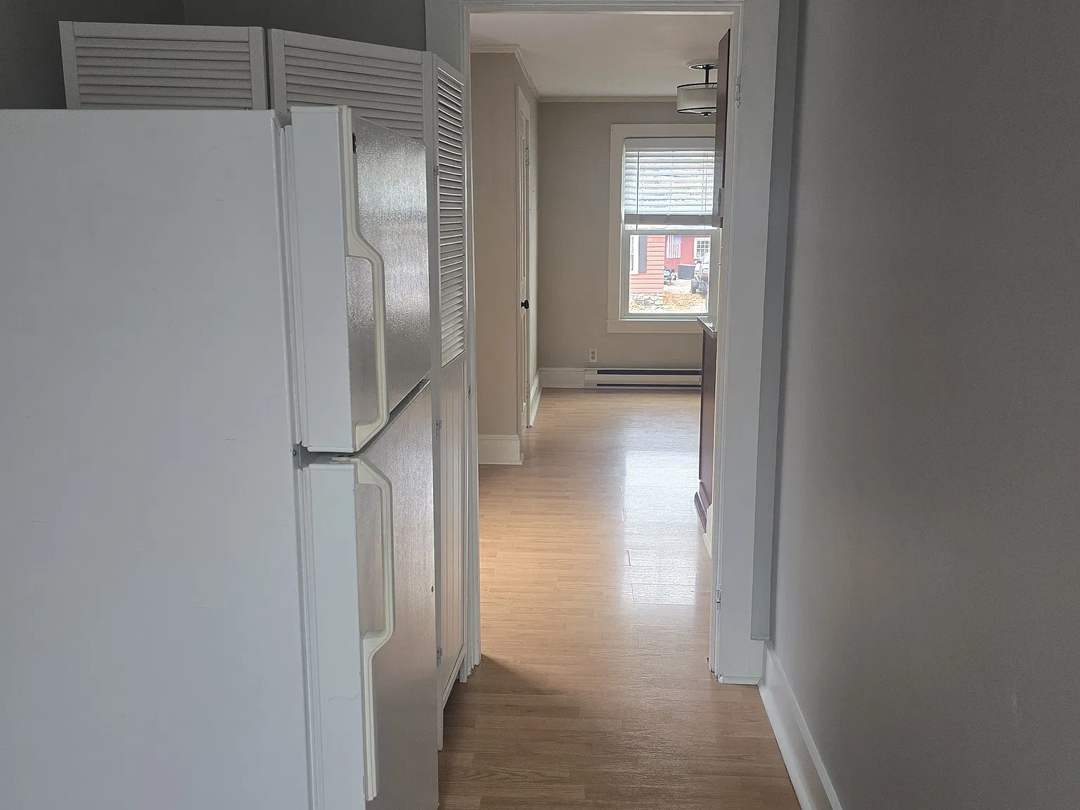 2 bed, 976 sqft, $1,995 — Photo 4