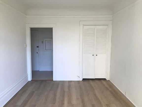 4th image of 1209 Bush St APT 22