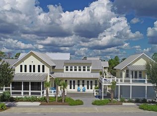 101 Pinwheel Ct, Port Saint Joe, FL 32456