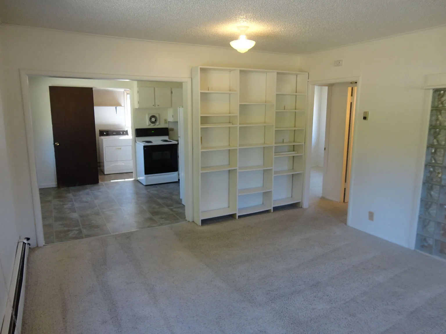 1506 Wilson Ave — Photo 4