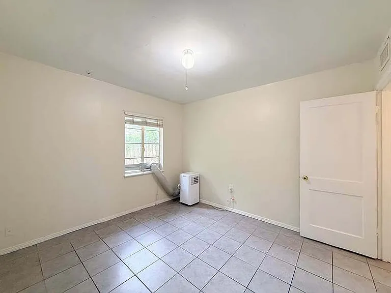 1318 Divot Ln — Photo 31