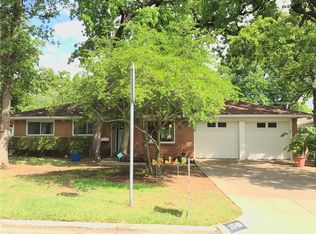1049 Keith Dr, Hurst, TX 76053