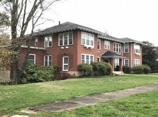 708 E Unaka Ave, Johnson City, TN 37601