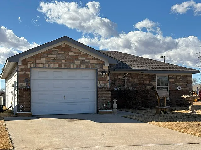 Villages at Snyder — Photo 6