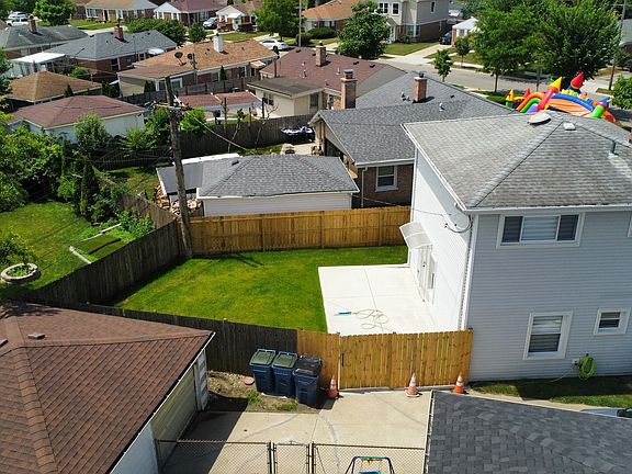 3rd image of 9727 Johanna Ave