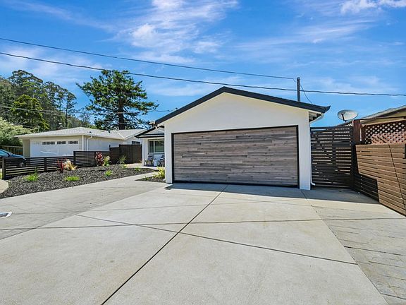 3rd image of 1016 S Rosita Ct