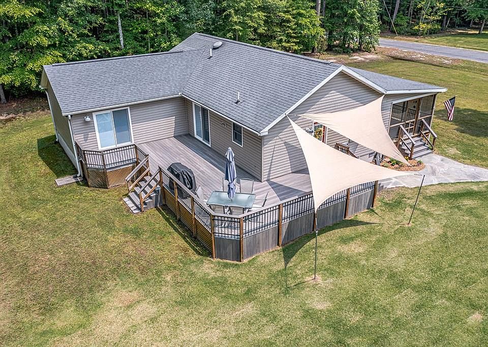 1st image of 127 Coral Dr