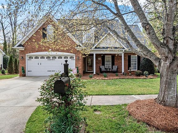 3rd image of 1498 Finwick Dr