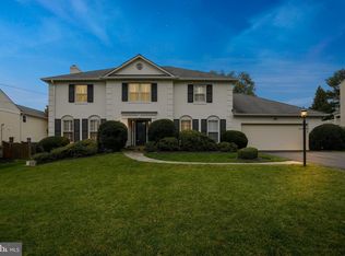 10023 Kendale Rd, Potomac, MD 20854