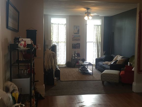 3rd image of 4200 Iberville St #2