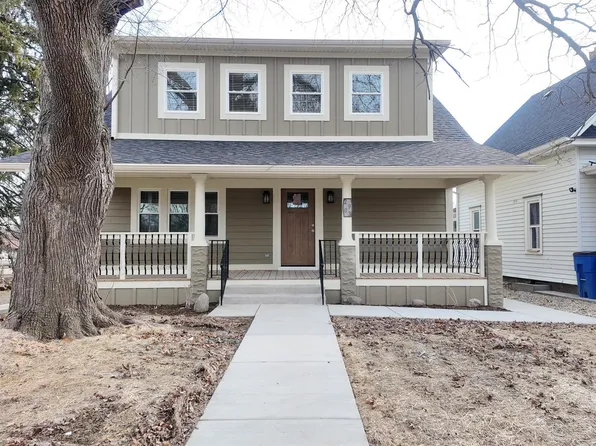 2903 Gilead Ave, Zion, IL 60099