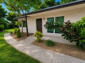 314 SW 1st St, Boca Raton, FL