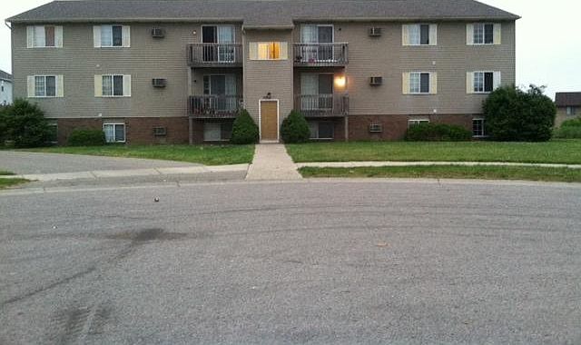 2nd image of 1019 Abbey Ct #6
