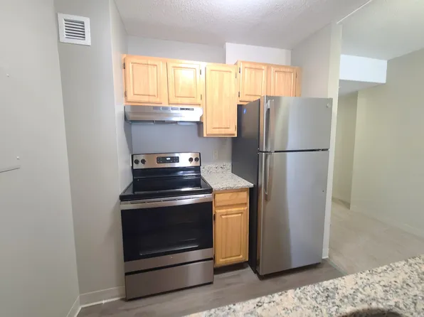40 Westwind Rd APT 657, Dorchester, MA 02125