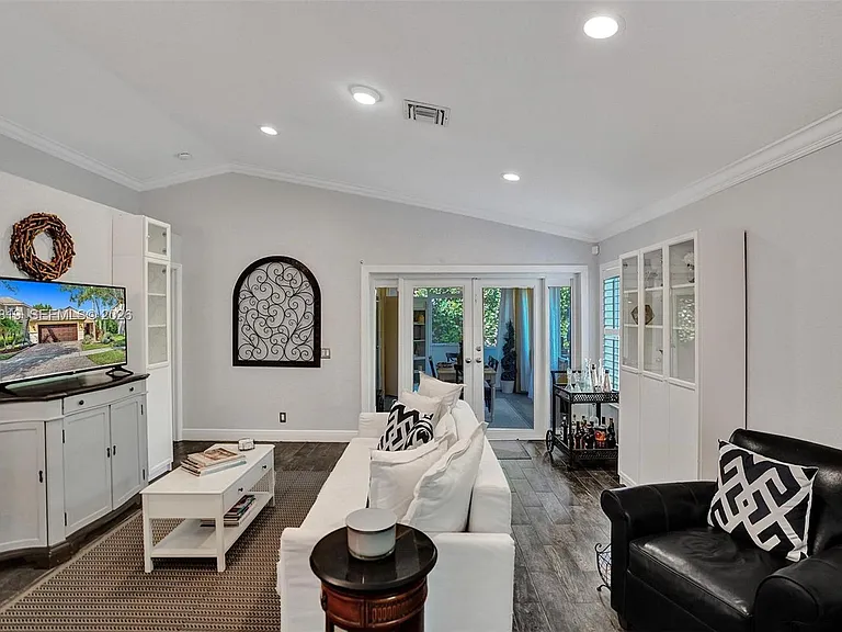 1479 Sunset Way — Photo 13