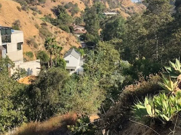 2301 Nichols Canyon Rd, Los Angeles, CA 90046