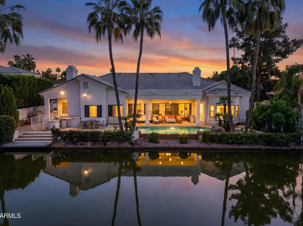 1318 E TREASURE COVE Drive, Gilbert, AZ 85234