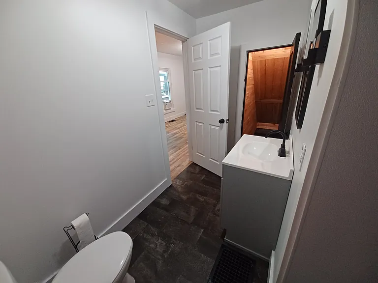 1723 J St #2 — Photo 7