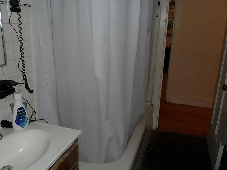 1254 W Arthur Ave #1 — Photo 8
