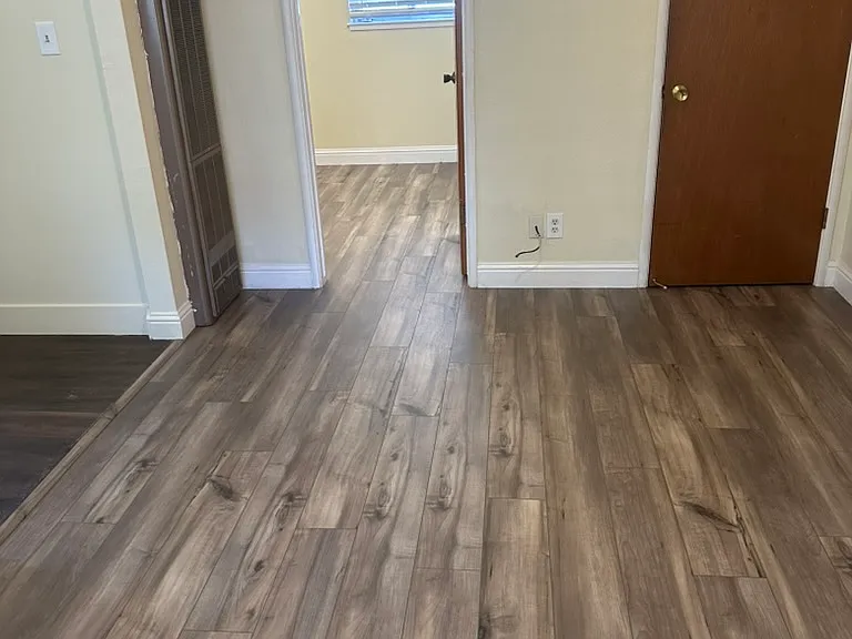 1817 V St #A — Photo 10