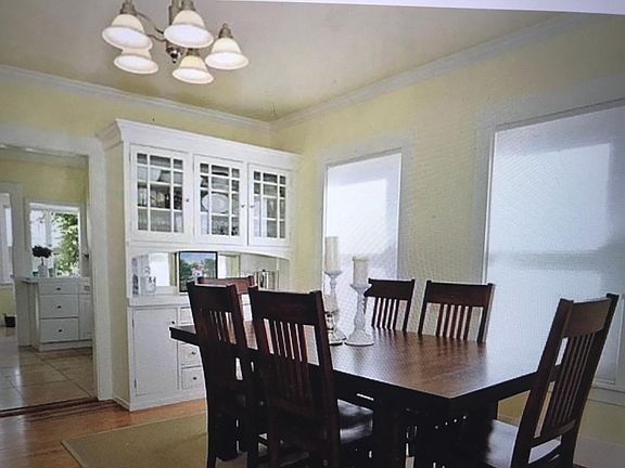 3rd image of 5204 Lawton Ave