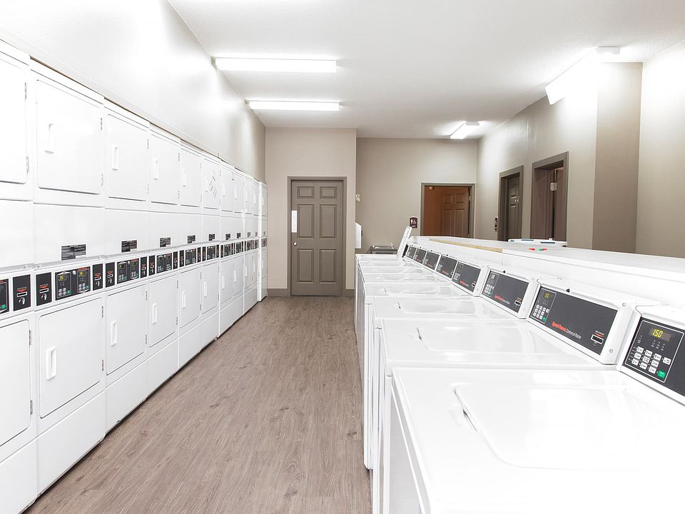 304 66th Ave SW, Cedar Rapids, IA 52404 Zillow