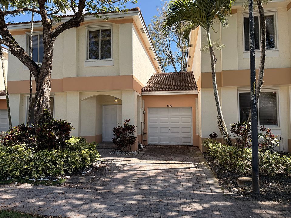 1st image of 6542 Hidden Cove Dr