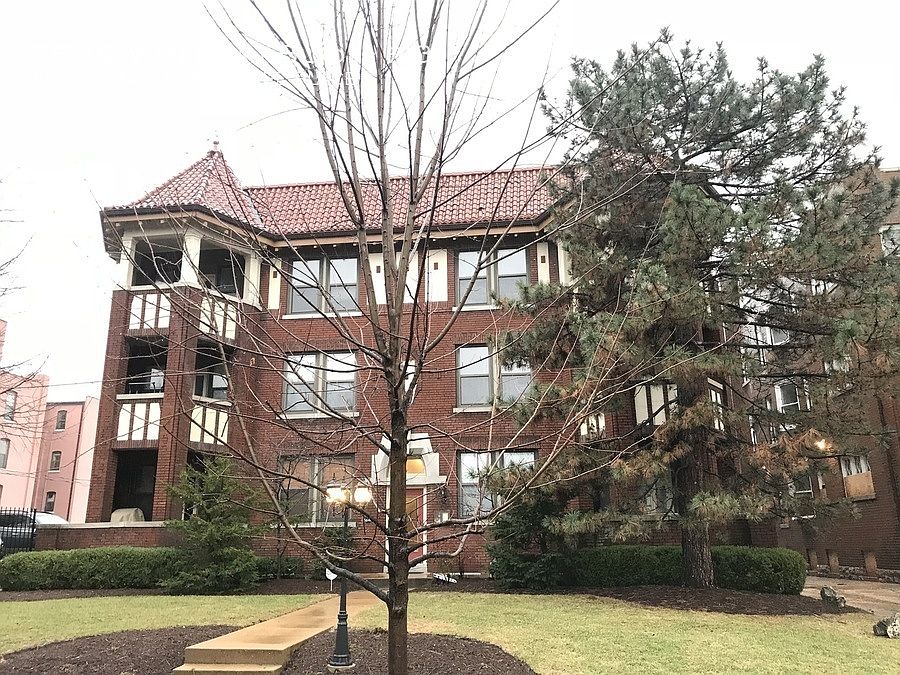 1st image of 5646 Waterman Blvd APT 31