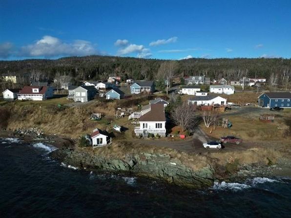 11 Sycamore Street, Springdale, NL A0J1T0