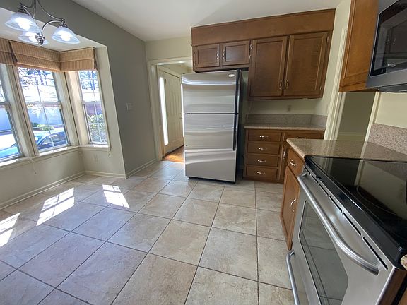 3rd image of 1712 Duval St