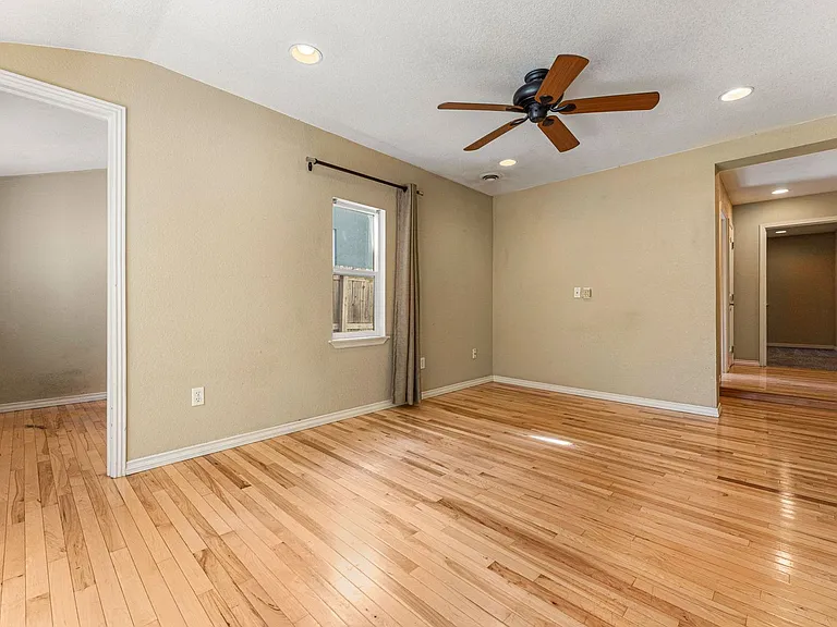 4451 S Cherokee St — Photo 4