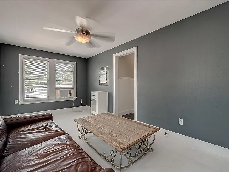 415 Fairbanks Garage St #A — Photo 7