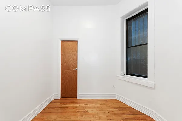 Rented by Compass | media 8