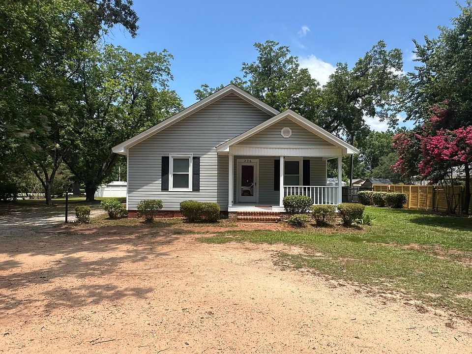 1st image of 306 Chinquapin Rd